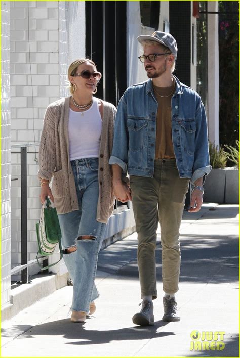 duff photos|Hilary Duff shares sweet photos with husband Matthew Koma,。